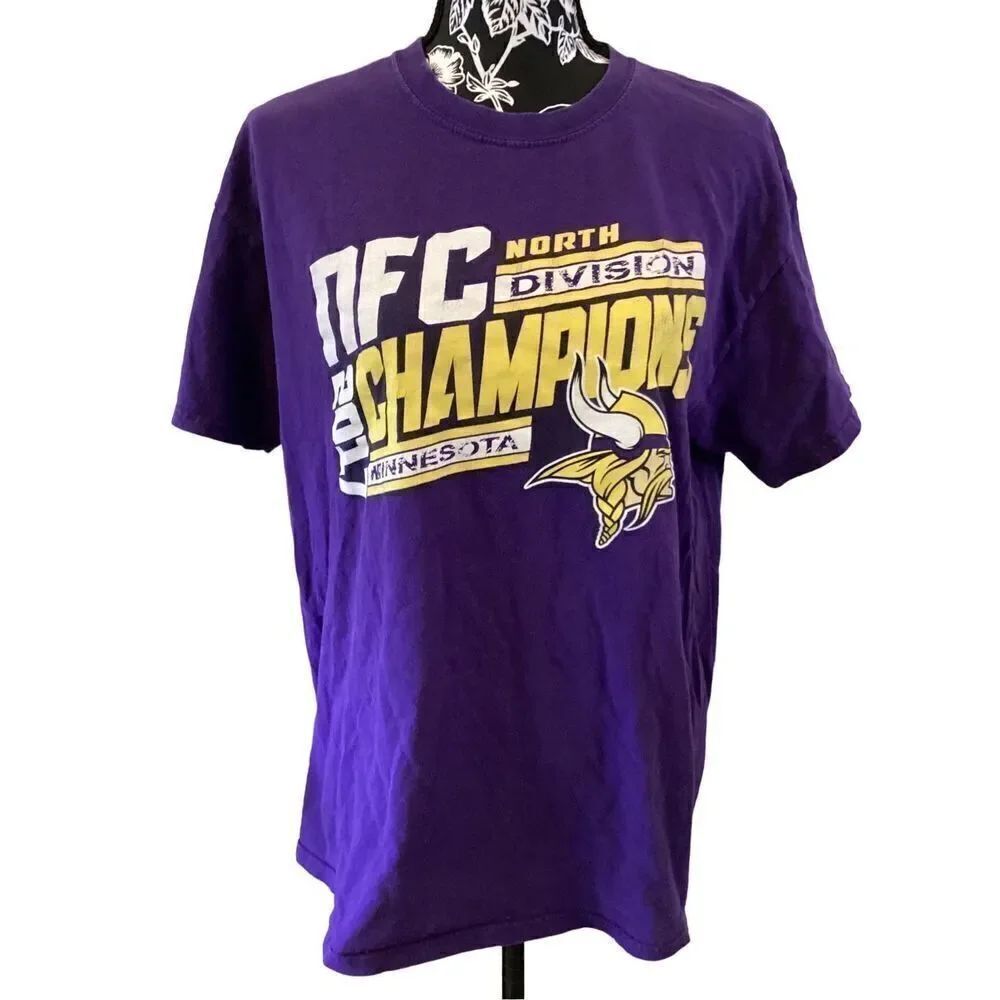 NFL Team Apparel Vikings T Shirt North Division Champions 2017 Sports Athletic